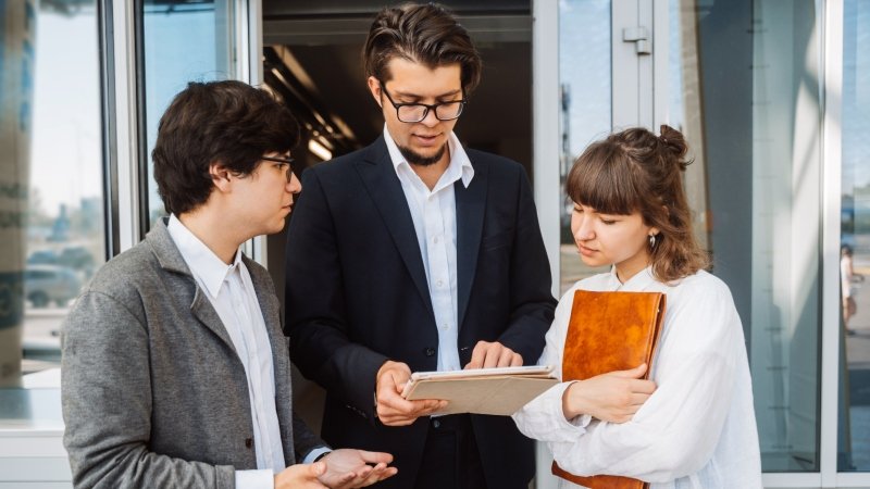 Business Guide Disbusinessfied